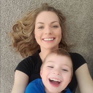 Meet your Posher, Stacy